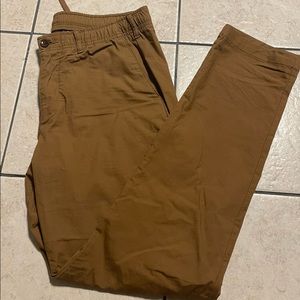 GAP Chino Lightweight Drawstring Pants. Size M (32-34)